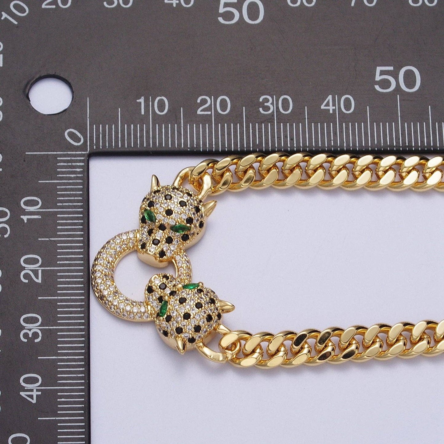Green Eyed Jaguar Panther 18 Inch Curb Chain Necklace in Gold